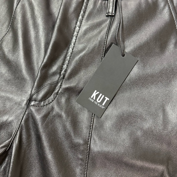 Kut From the Kloth Women’s Faux Leather Ellery Front Slit Flare Pants Size 4 - Picture 11 of 13